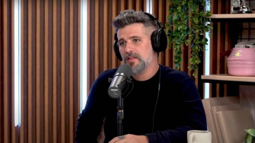 Bruno Gagliasso no podcast "Quem Pod Pode" (Foto Reprodução/Youtube)