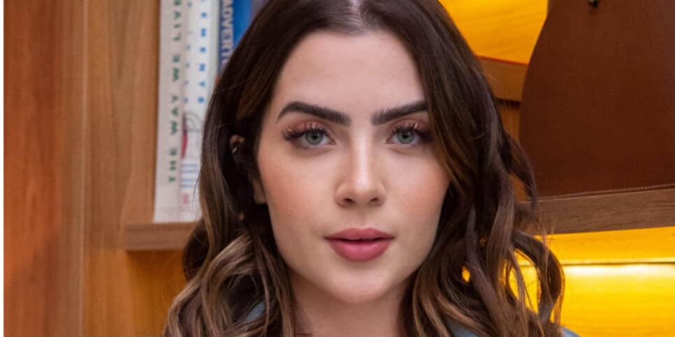 Travessia: Nos próximos capítulos será revelado quem é o verdadeiro pai de Chiara (Imagem Reprodução Internet)