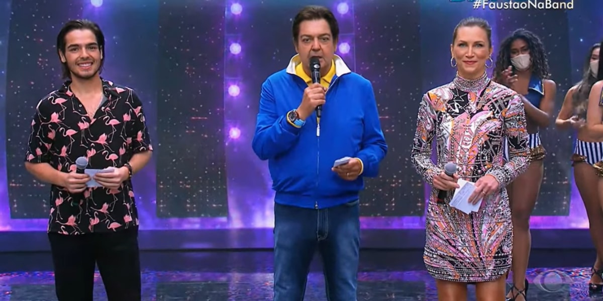 João Guilherme, Fausto Silva e Anne Lotterman em Faustão na Band (Imagem Reprodução Internet)