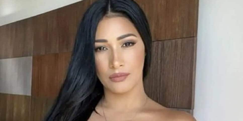 Cantora Simaria abre o jogo sobre tratamento psiquiátrico