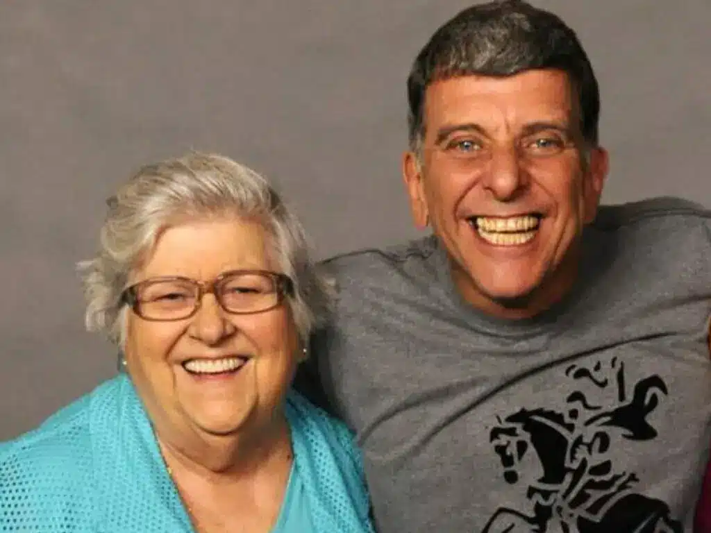 Jorge Fernando e a mãe Hilda Rebello (Foto Reprodução/Internet)