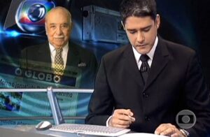 William Bonner não conteve a emoção no Jornal Nacional (Foto: Reprodução / Globo)