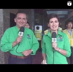 A famosa apresentadora da Globo se despediu do comentarista (Foto: Reprodução)