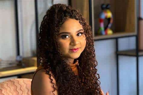 Após desaparecimento, cantora é encontrada depois de dois dias