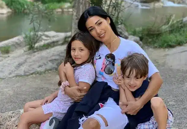 Simaria Mendes e os filhos (Foto Reprodução/Internet)