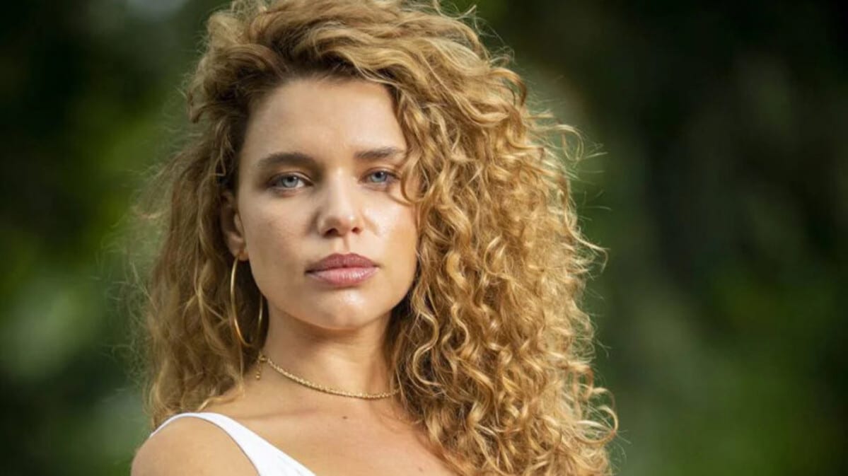 Madeleine (Bruna Linzmeyer) em Pantanal (2022)