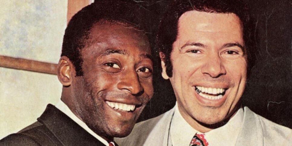 Silvio Santos envia coroa de flores para Pelé em velório (Imagem Reprodução Internet)
