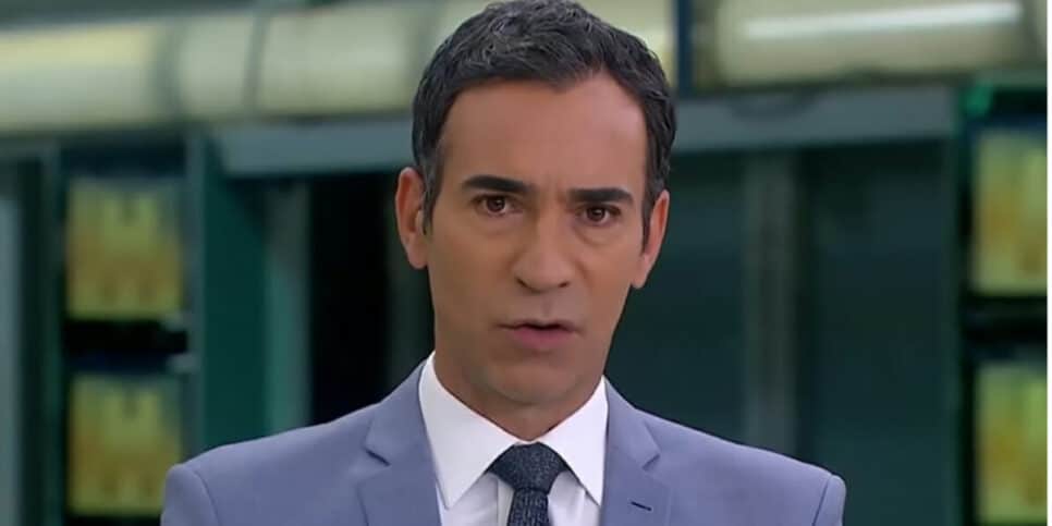César Tralli se emociona ao dar notícia chocante no Jornal Hoje (Imagem Reprodução Internet)