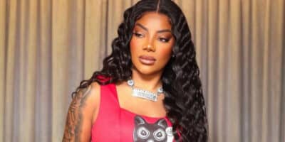 Ludmilla reclama de fãs que pediram foto em banheiro em shopping (Imagem Reprodução Internet)