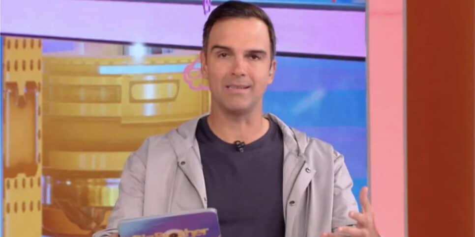 BBB23: Tadeu Schimidt comete erros na formação do paredão (Imagem Reprodução Internet)
