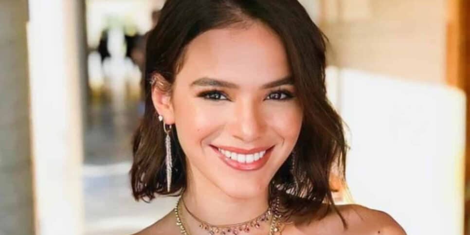Bruna Marquezine teria sido processada por ex funcionário (Imagem Reprodução Internet)