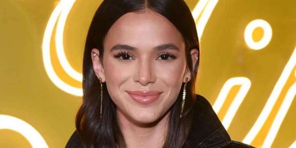 Bruna Marquezine teria sido processada por ex funcionário (Imagem Reprodução Internet)