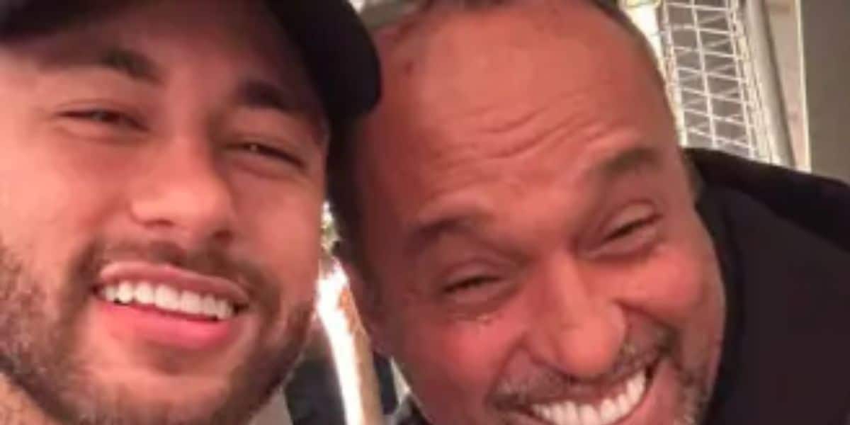 Neymar é pego na mentira após dar desculpa para ausência em velório de Pelé: "Pagode"