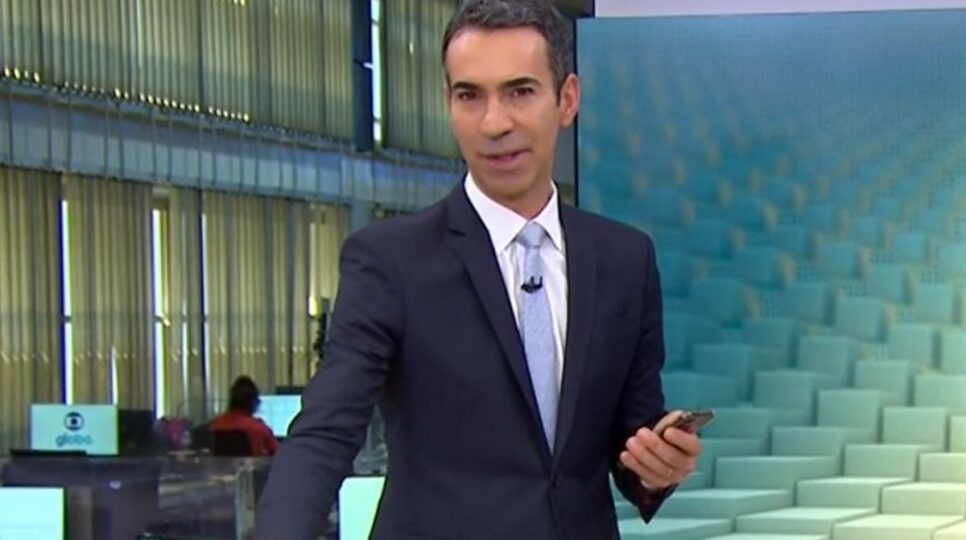 O apresentador do Jornal Hoje da Globo, César Tralli comentou sobre falência (Foto: Reprodução/Globo)