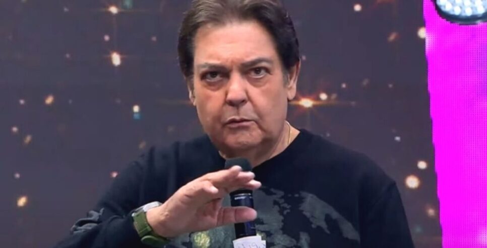 Faustão expôs raiva após filho passar nos limites no palco da Band (Foto: Reprodução)
