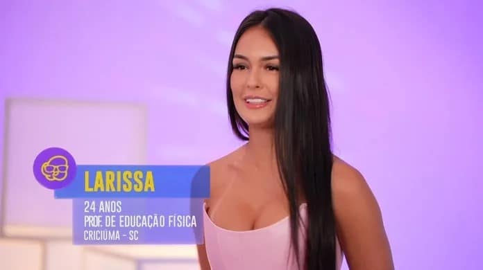 Larissa chocou com pé sujo no BBB23 (Foto: Reprodução)