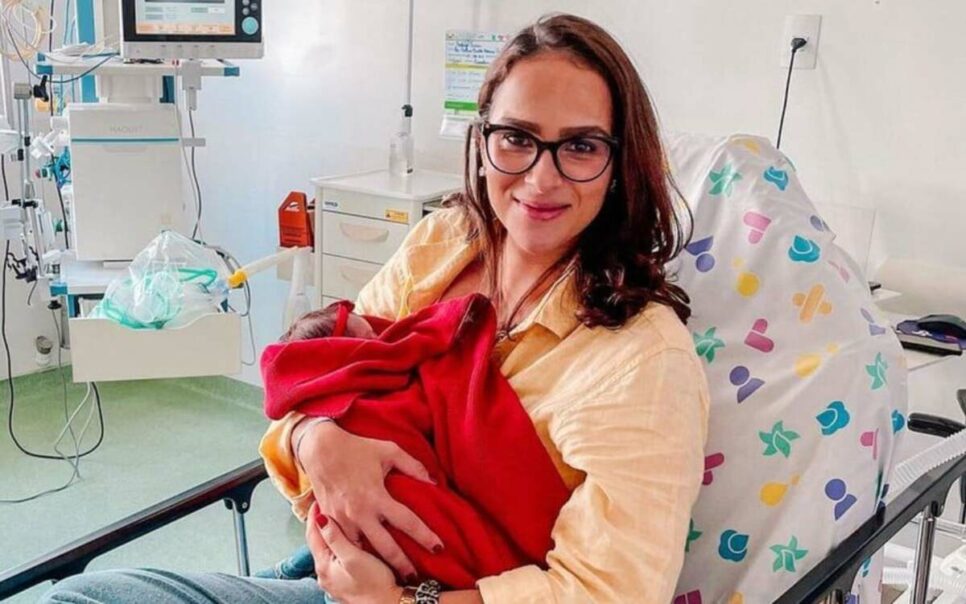 Letícia Cazarré esposa do ator da Globo Juliano Cazarré