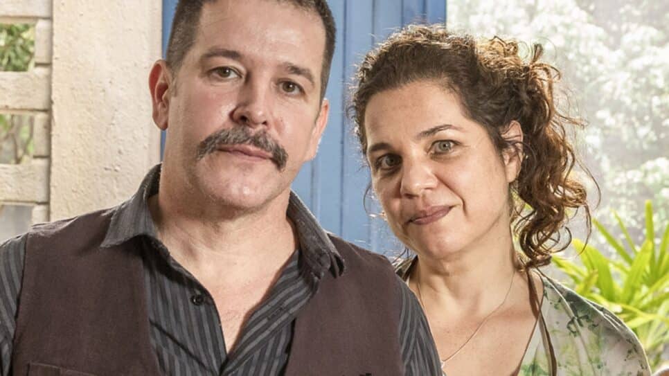 Murilo Benício (Tenório) e Isabel Teixeira (Maria Bruaca)