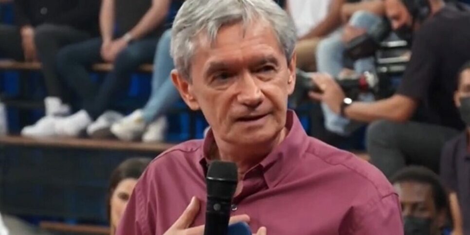 Serginho Groisman escancarou situação do Altas Horas (Foto: Reprodução/ Globo)
