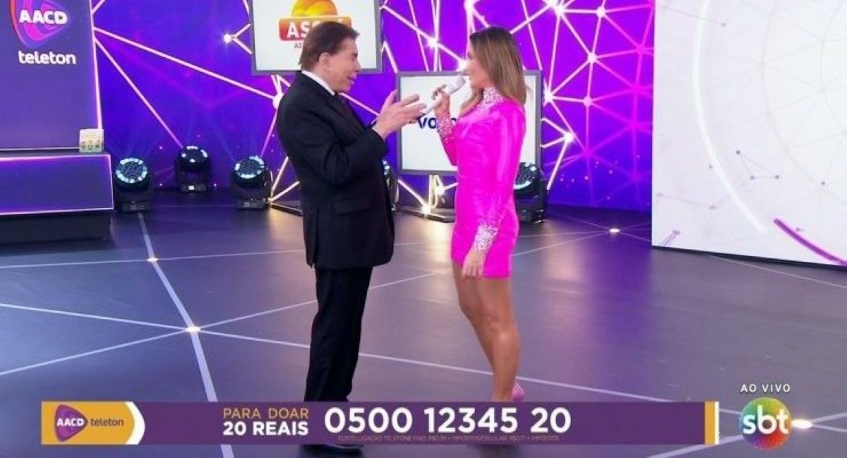 Silvio Santos e Claudia Leitte no Teleton (Foto: Reprodução)