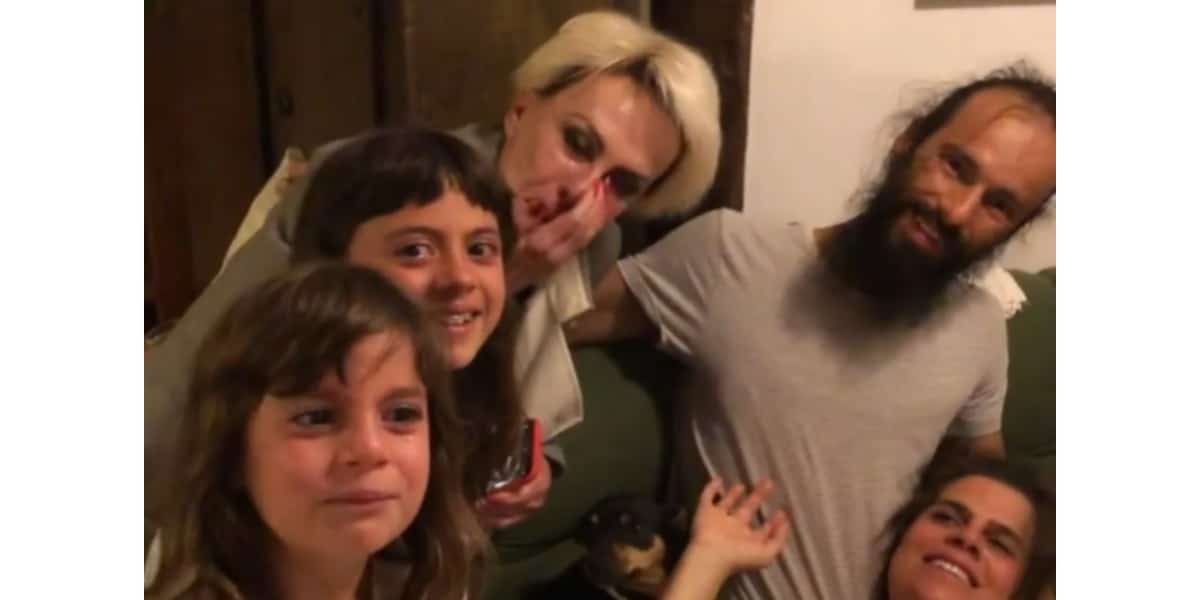 Genro de Ana Maria rebate crítica de internautas (Imagem Reprodução Internet)