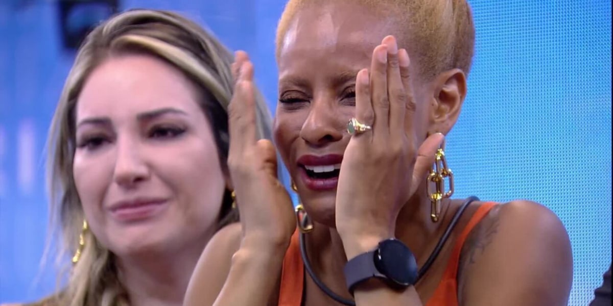 BBB23: Aline chora ao ver filho no vídeo do Anjo (Imagem Reprodução Globo)