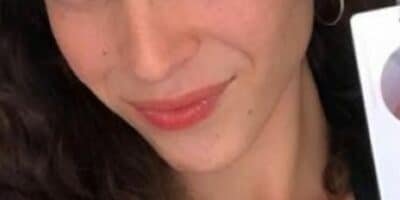 Atriz da Globo é humilhada em restaurante, não aguenta e toma atitude drástica: ‘É a segunda vez’ - Foto: Reprodução