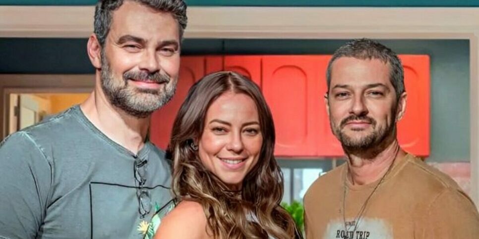 Ator da Globo, desejado por muitas, vive relação com outro homem e tem até um filho com ele