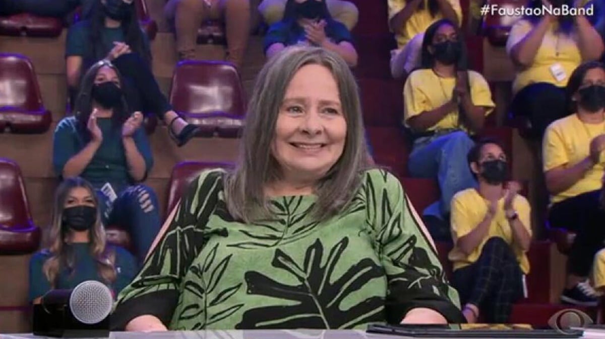 Débora Duarte fez revelação na TV