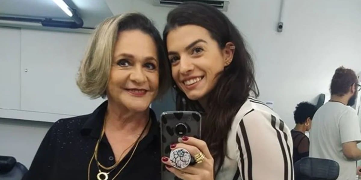 Fafy Siqueira ao lado da sua namorada Fernanda Lorenzoni (Foto: Reprodução)