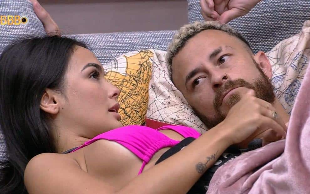 BBB 23: Larissa discute com Fred Desimpedidos e faz proposta