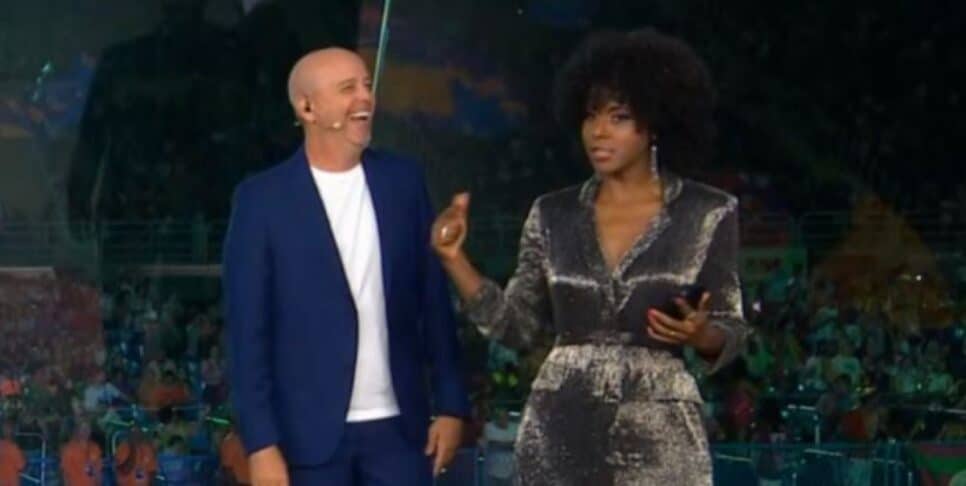 Maju Coutinho em transmissão do Carnaval (Foto: Reprodução/Globo)