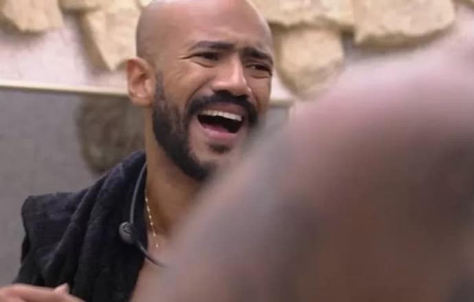 BBB 23: Ricardo expõe já ter beijado homem antes do reality