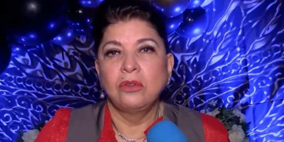 Roberta Miranda em entrevista ao TV Fama (Foto: Reprodução)