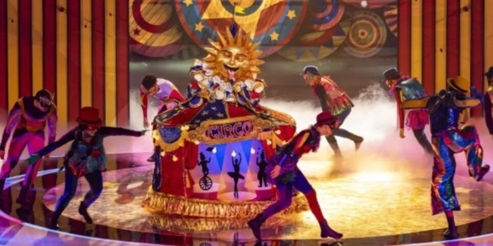 Famoso estava com o personagem Circo no The Masked Singer Brasil (Foto: Globo)