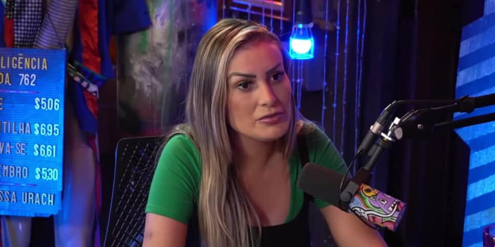 Andressa Urach revela fetiche inusitado de famoso (Imagem Reprodução Youtube)