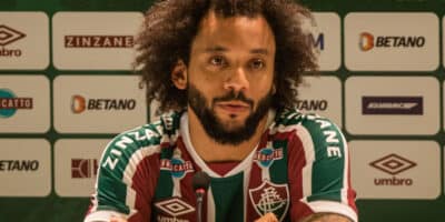 Imagem do post Fernando Diniz fala sobre saúde de Marcelo e tenta tranquilizar torcida do Fluminense: “Não machucou”