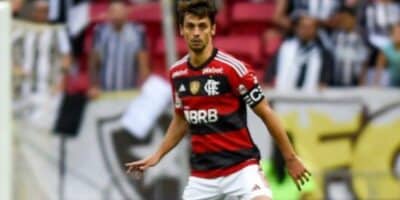 R$ 650 mil por mês: Situação de Rodrigo Caio no Flamengo ‘amarga’ e jogador pode aparecer em rival da série A (Reprodução/Internet)