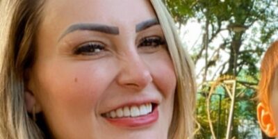 Andressa Urach mostra o filho (Foto: Reprodução/Instagram)