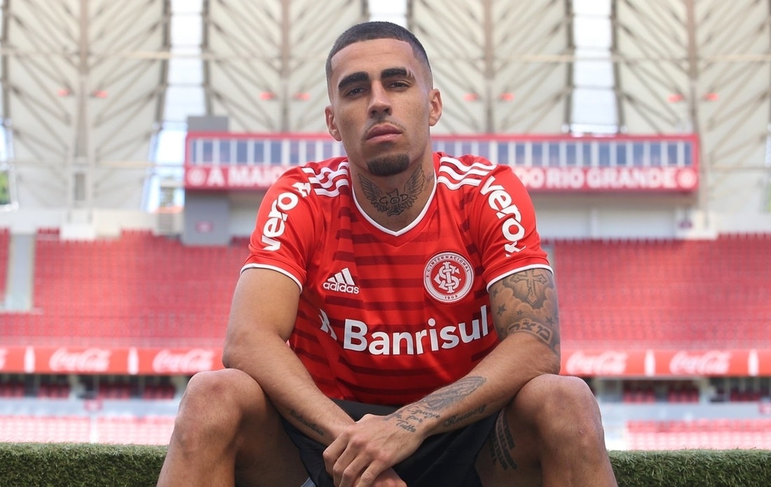 O volante que sofreu lesão do Internacional de Porto Alegre