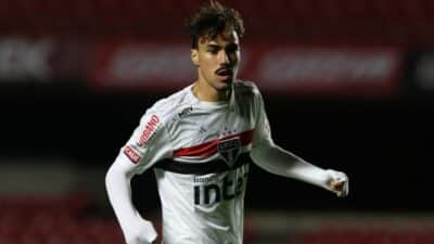 Imagem do post Igor Gomes resolve quebrar silêncio e fala sobre bastidor conturbado no São Paulo