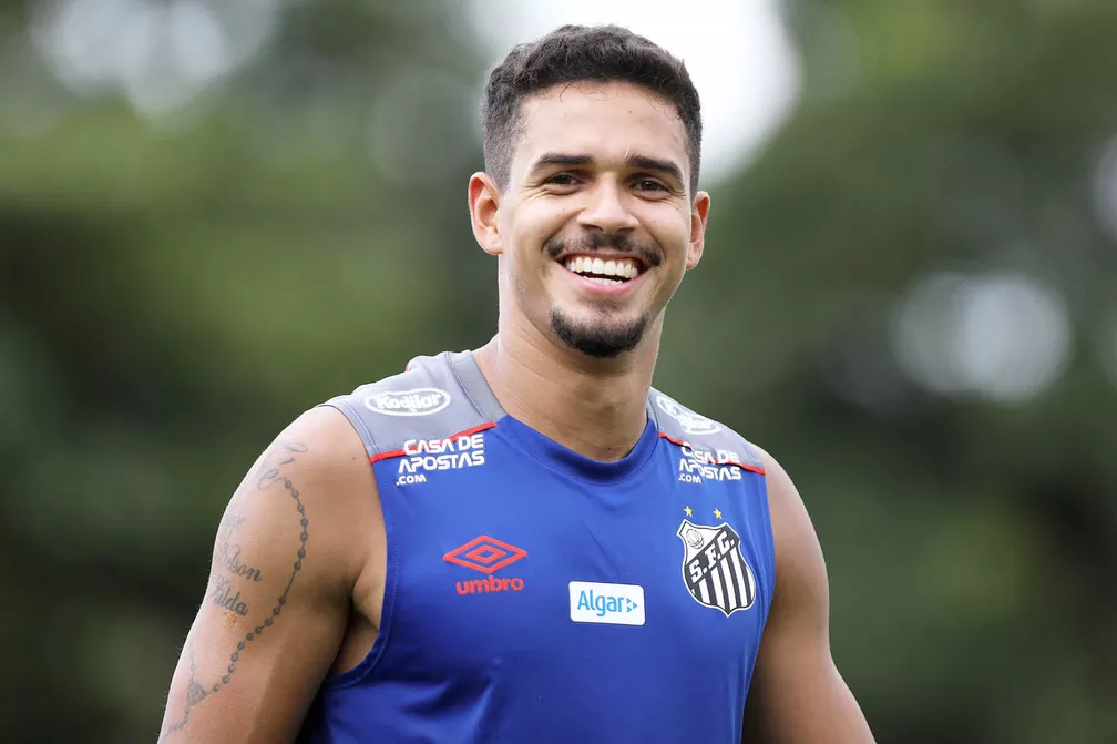 Lucas Veríssimo definiu o seu futuro no futebol (Foto: Reprodução)