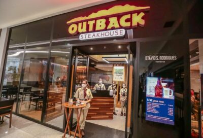 Imagem do post Você sabia? Caso tenha esse cartão, poderá comer de graça no Outback