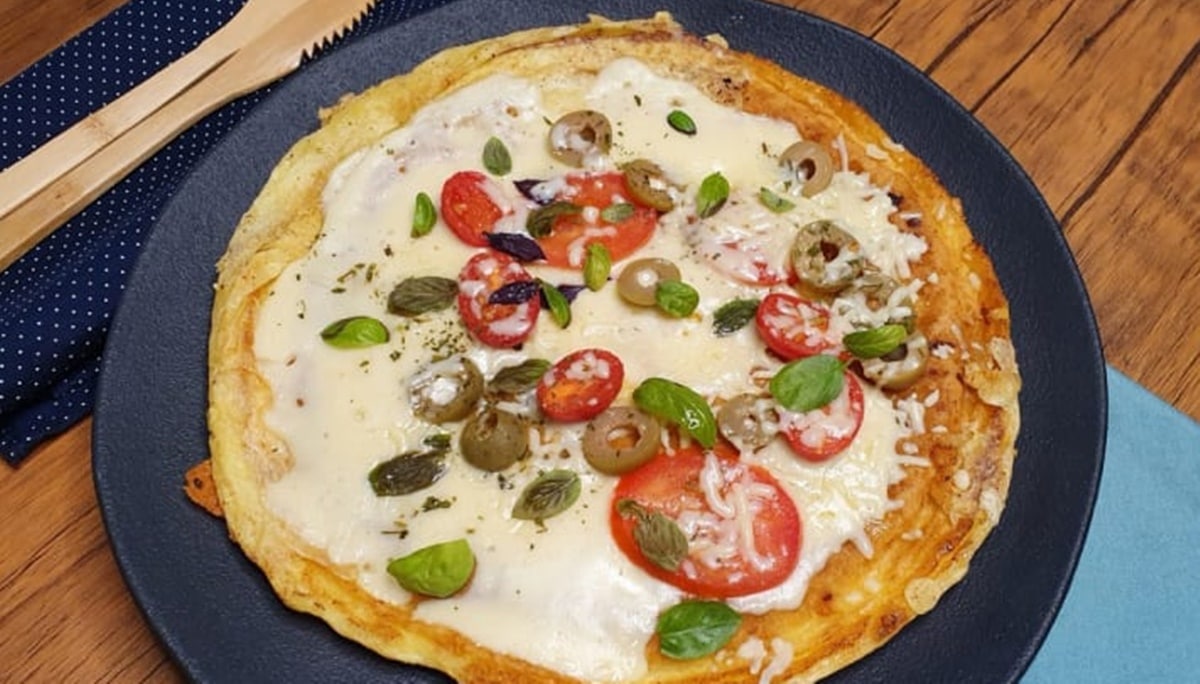 Pizza feita com massa de Tapioca; ela engorda mais que pão e um pedaço de pizza comum