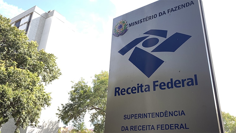 Receita Federal faz mudanças e assusta brasileiros (Foto: Reprodução)