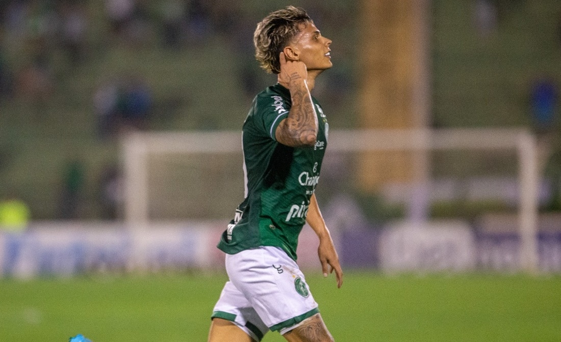 Richard Ríos em campo pelo Guarani