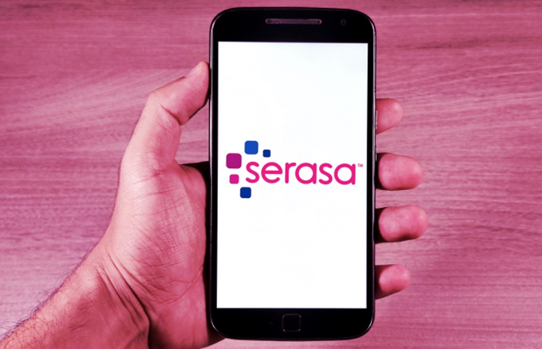 Acesse o aplicativo do Serasa em seu smartphone para consultas verdadeiras