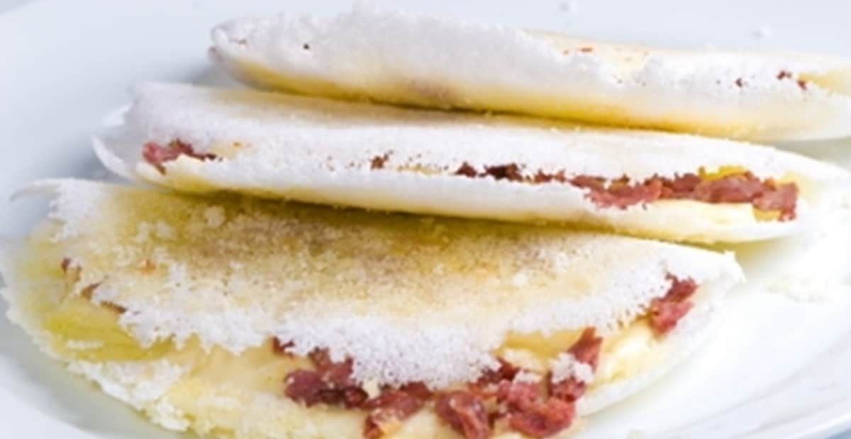 Massa de Tapioca costuma ser preparada salgada ou doce