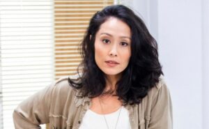 Yone (Yohama Eshima) vai morrer em Travessia (Foto: Reprodução / Globo)