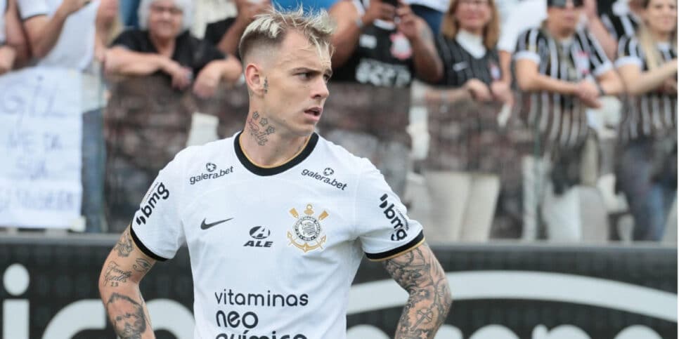 Róger Guedes fala de briga com Yuri Alberto e bronca em Wesley (Foto: Reprodução)